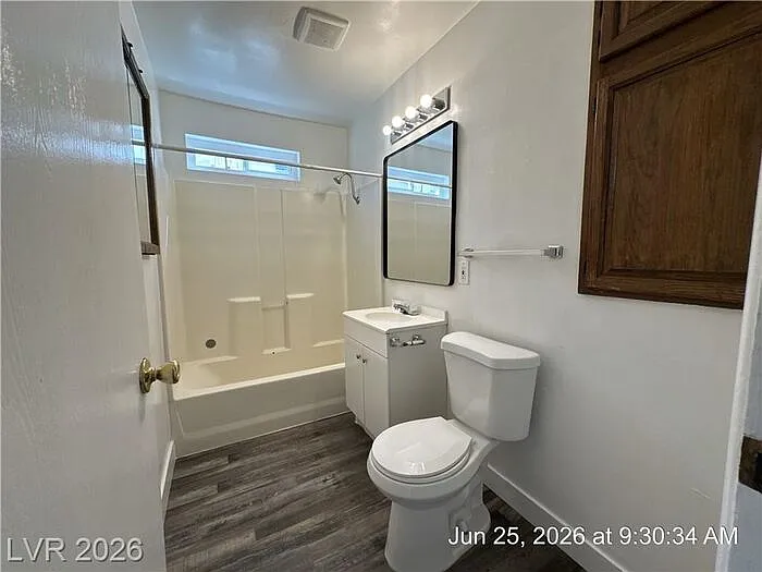 148 W Victory Rd — Photo 22
