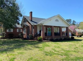 303 W High St, Murfreesboro, NC 27855