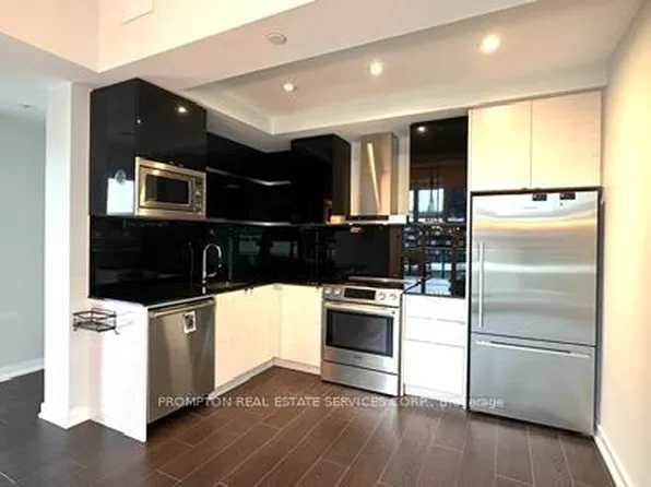 72 Esther Shiner Blvd, Toronto, ON