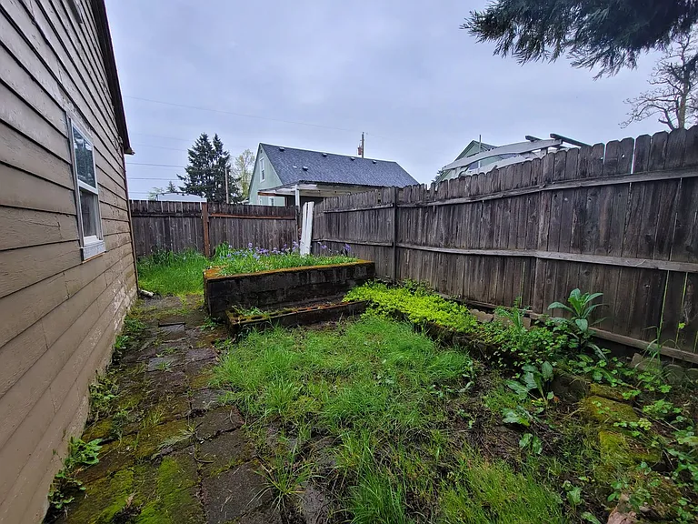 1395 Rainbow Dr — Photo 5
