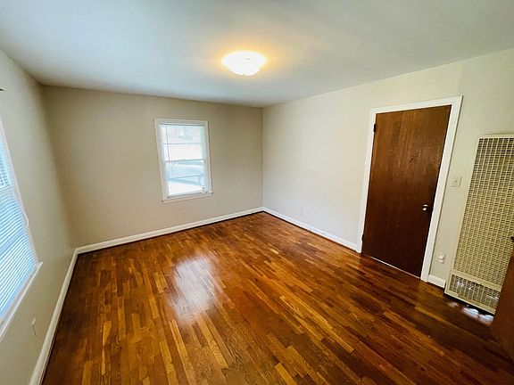 3rd image of 217 McIver St #E