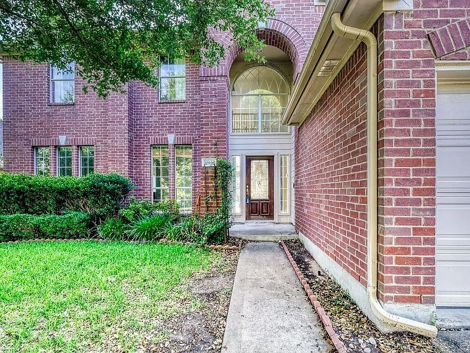 Building Photo - 10928 Bexley Ln