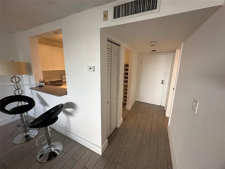 486 NW 165th St #B303 — Photo 11