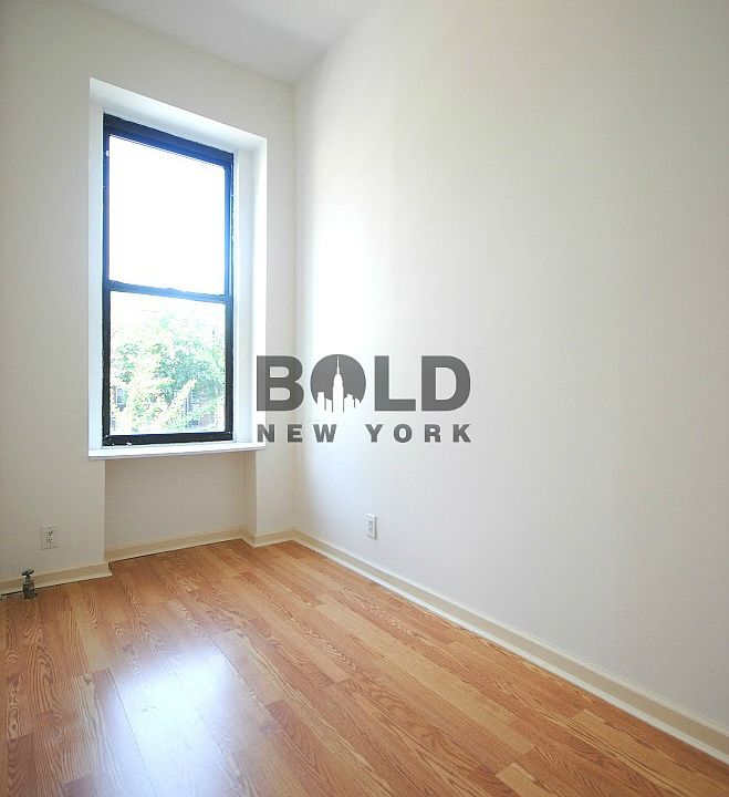 2nd image of 336 W 46th St APT 03R