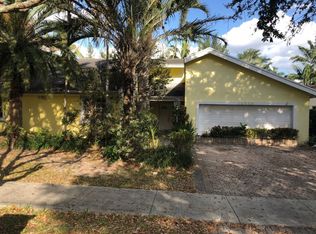 10725 SW 129th Ct, Miami, FL 33186