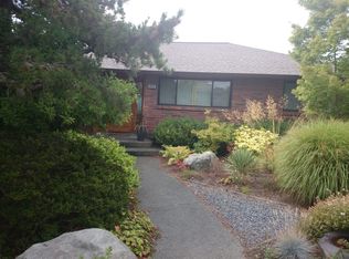 8859 42nd Ave SW, Seattle, WA 98136