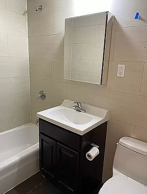5th image of 112 W 80th St APT 3R