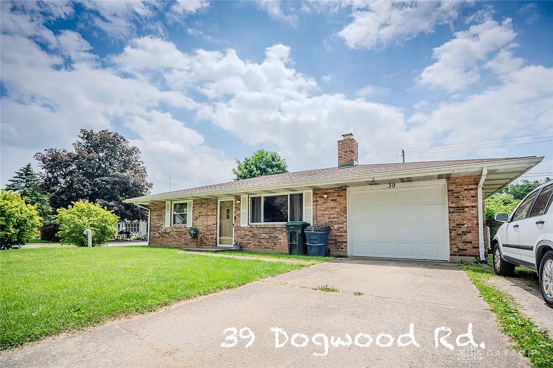 39 Dogwood Rd photo 1