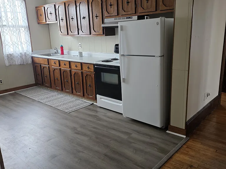 98 Wood St #3 — Photo 20