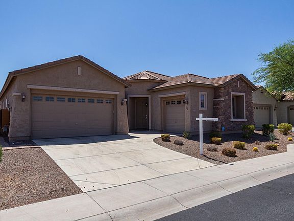 3rd image of 25961 W Sierra Pinta Dr