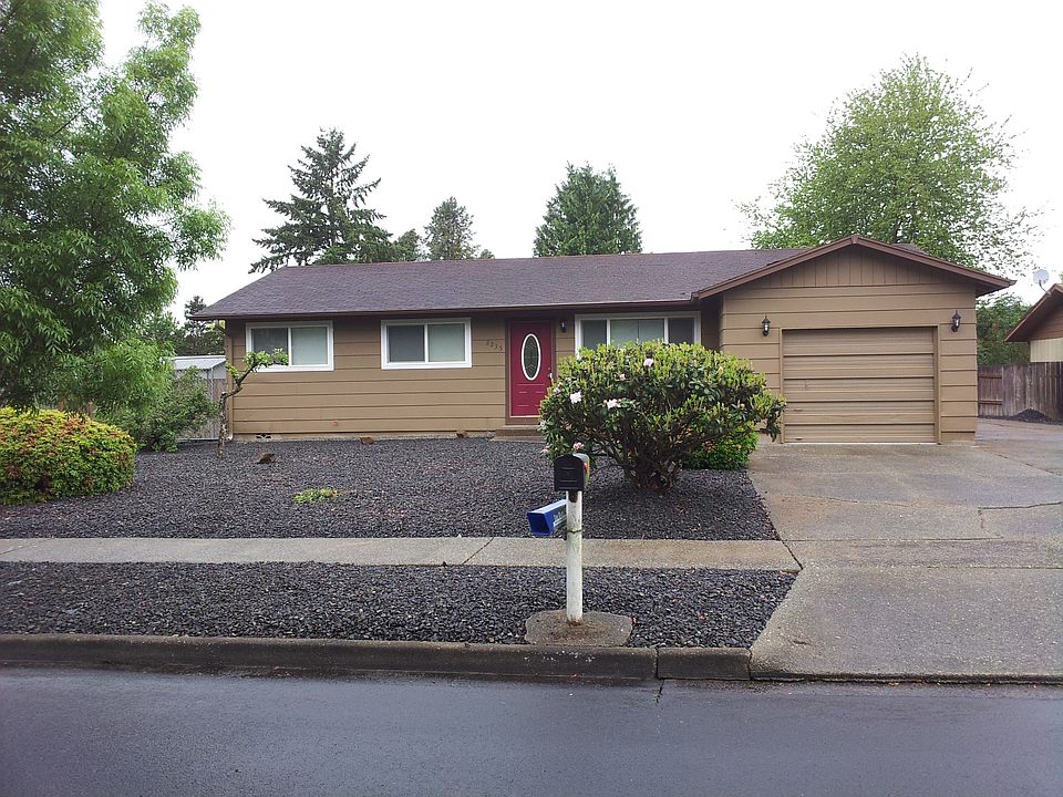 2235 48th Ave., Longview, WA