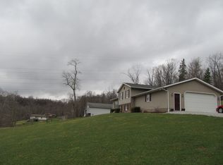 55765 Barnes Rd, Martins Ferry, OH 43935