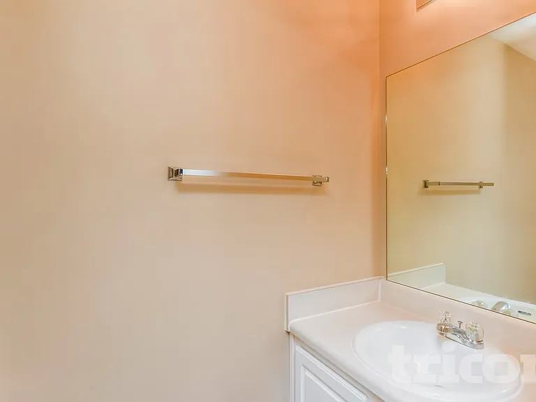 2957 Jenkins Dr — Photo 16