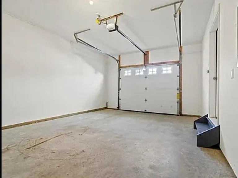 470 Norwich Rd — Photo 15