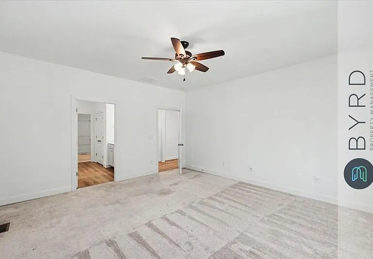 9001 Sharpe Ct — Photo 26