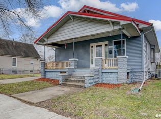 2015 N 17th St, Springfield, IL 62702