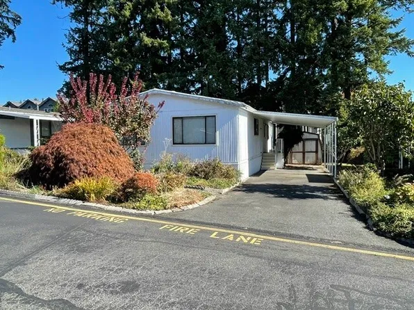 3832 164th Street N #16, Lynnwood, WA 98087