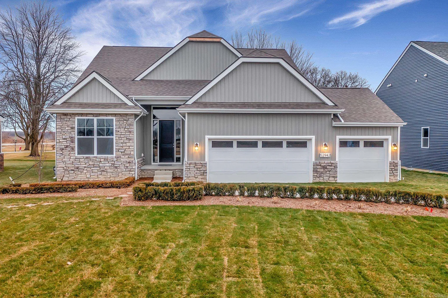 52942 Wellington Valley Dr photo 1
