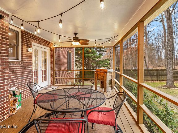 5th image of 11342 Gates Mill Dr
