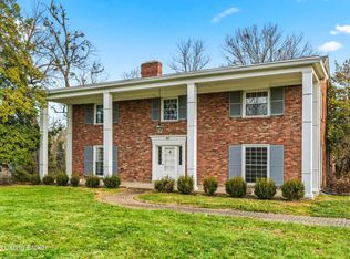 42 Calumet Rd, Indian Hills, KY 40207