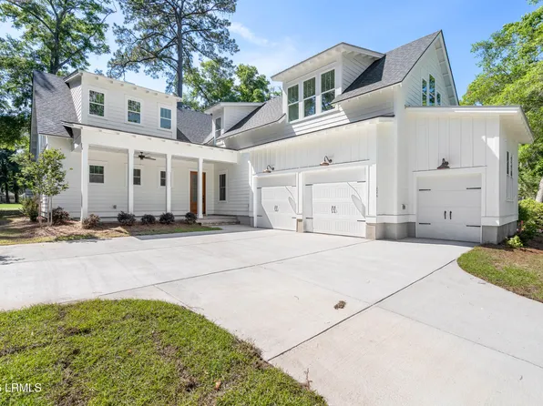 626 S Reeve Rd, Saint Helena Island, SC 29920