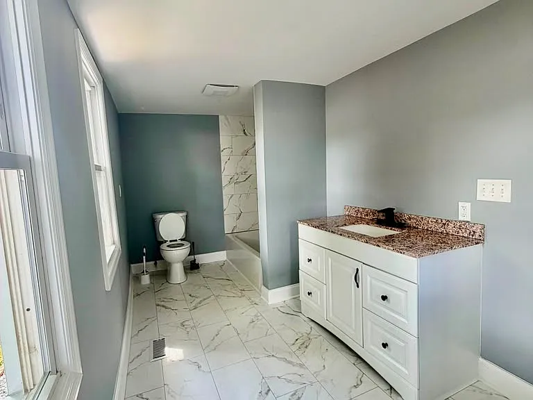 333 Washburn Ave — Photo 20