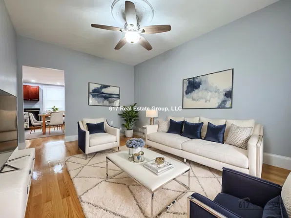 4 Everett Sq, Allston, MA 02134