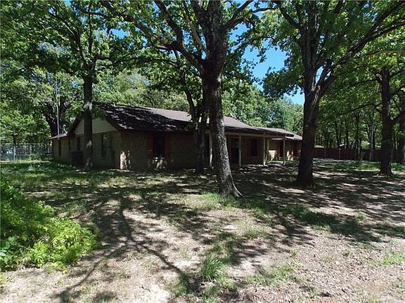 3rd image of 2044 Lake Highland E