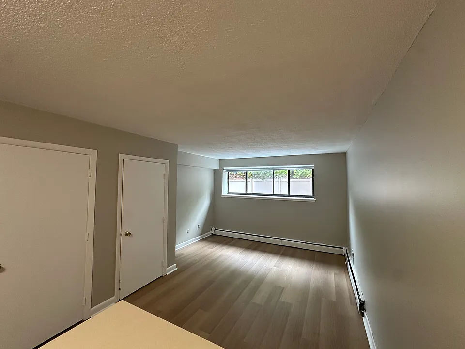 62 Homer Ave #1
