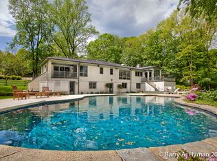 20 Pequot Trl, Westport, CT 06880