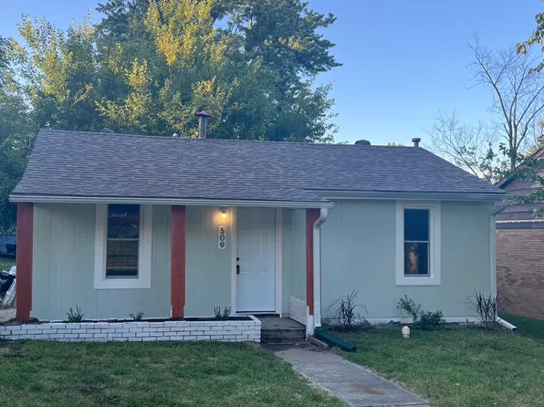 509 E North St, Warrensburg, MO 64093