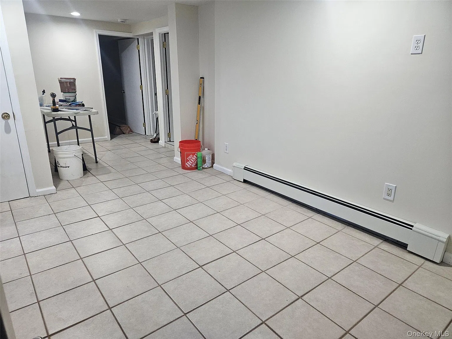 2 bed, 1.0 bath, 700 sqft, $2,900 — Photo 3