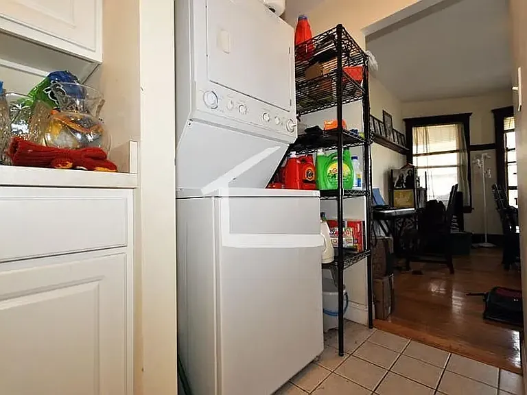 29 Mapleton St #1 — Photo 7
