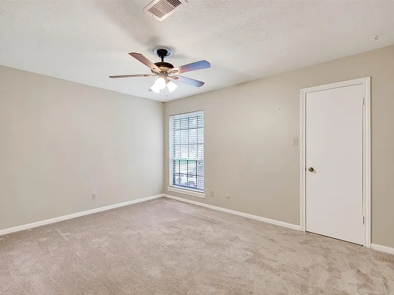 18111 Shireoak Dr — Photo 32