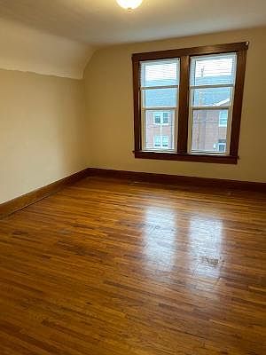 5th image of 1751 Alta Vista St