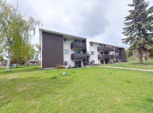 40 Cardinal Ave, Red Deer, AB T4P 2T1