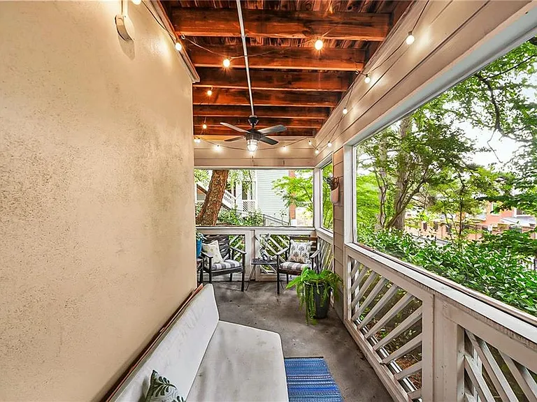 404 McGill Pl NE — Photo 10