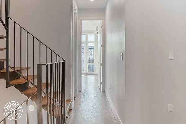 Rented by MySpaceNYC | media 5