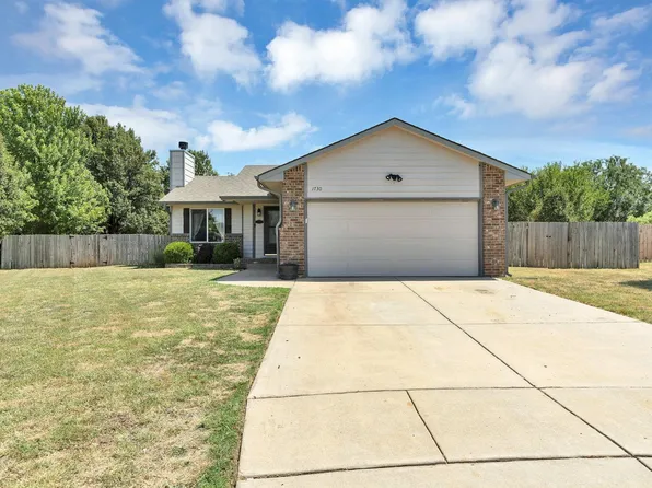 1730 E Winterset Cir, Goddard, KS 67052