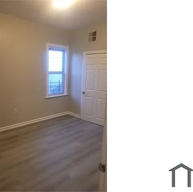 92 N 15th St #2 — Photo 6