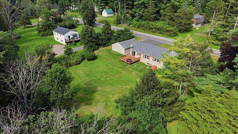 4th image of 405 Starr Road