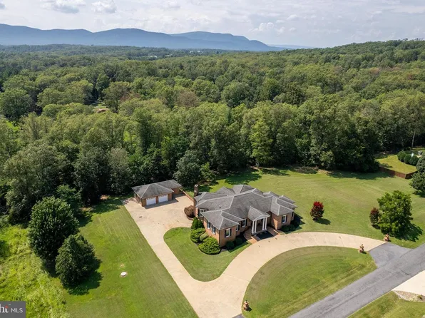 177 Hatcher Dr, Front Royal, VA 22630