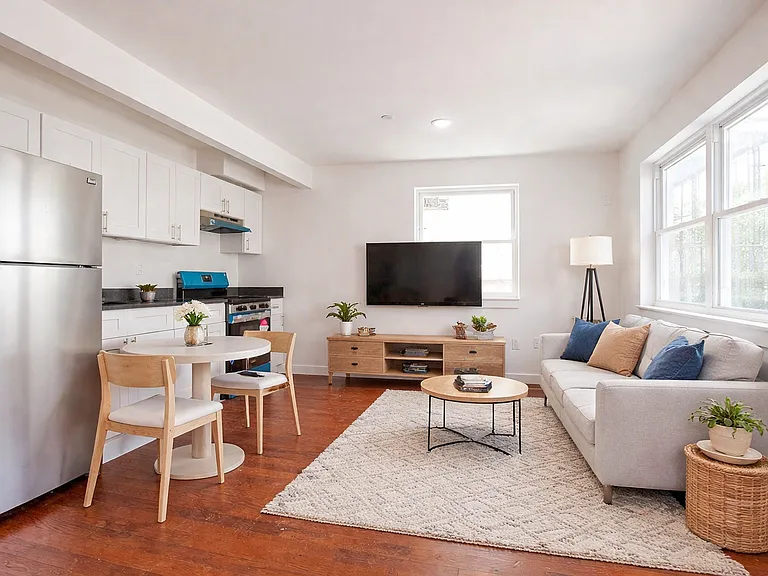 4636 Bronx Blvd #1 — Photo 2