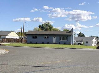 1207 Benham St, Richland, WA 99352
