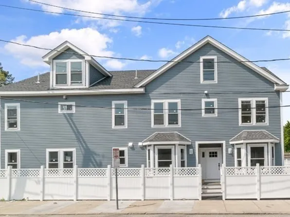 115 Woodrow Ave #A, Dorchester Center, MA 02124