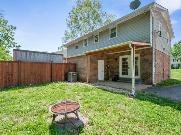738 McPherson Dr, Nashville, TN 37221