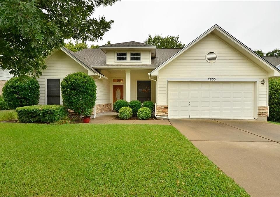 1st image of 2905 Benbrook Dr