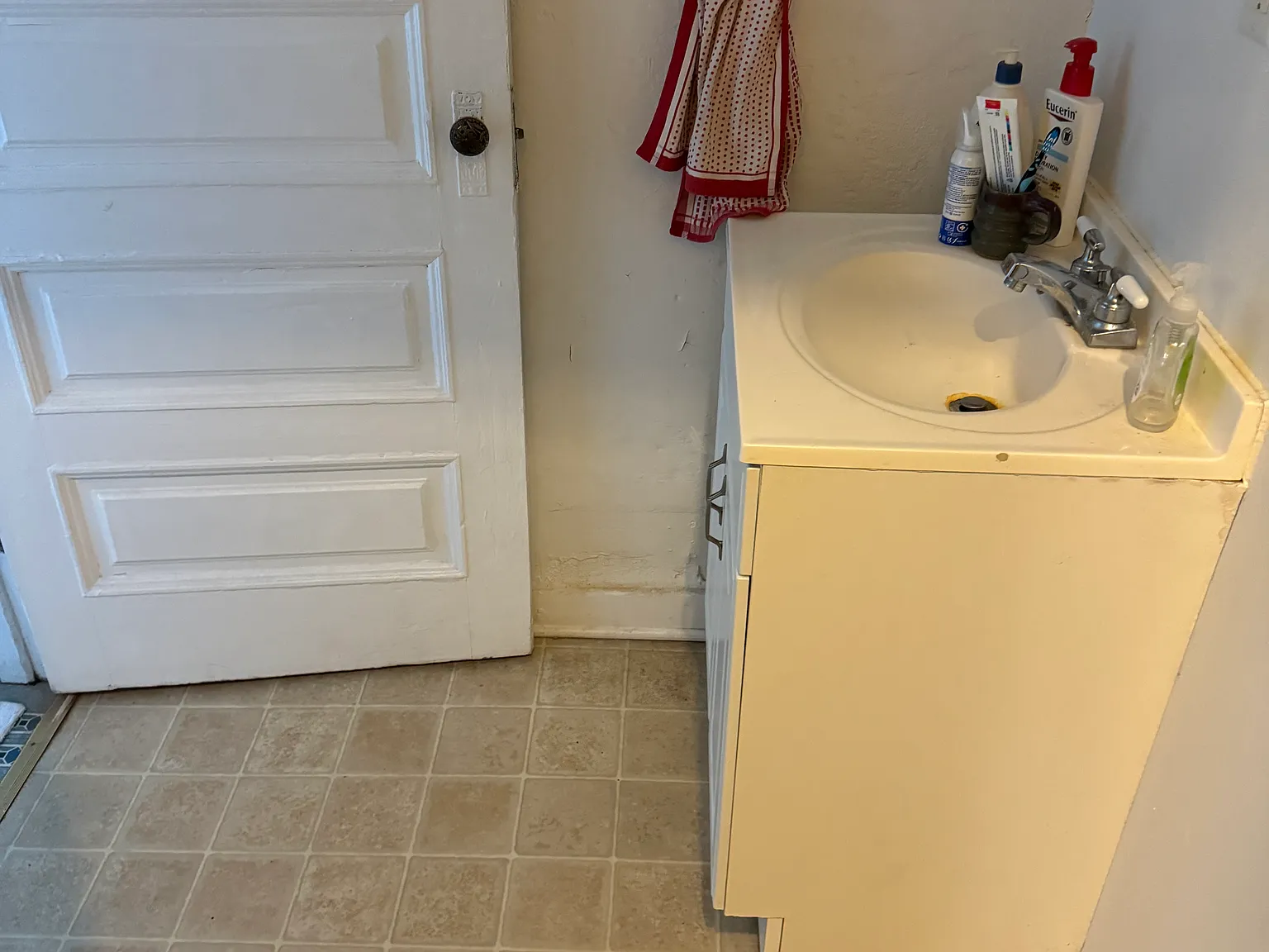 2 bed, $1,450 — Photo 4