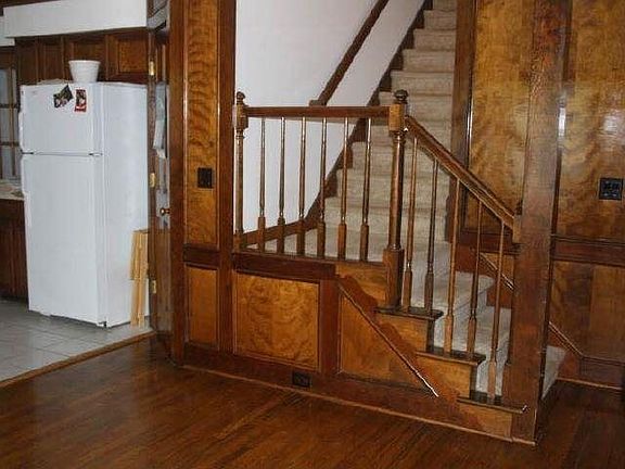 3rd image of 3198 Lakeridge Dr SE