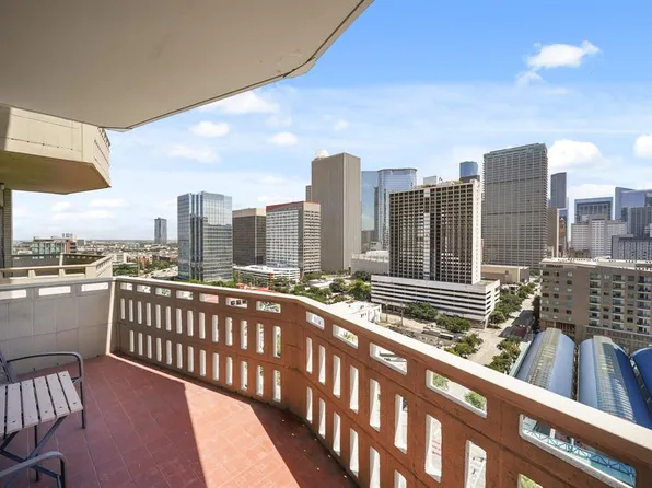 2016 Main Street #1615, Houston, TX 77002